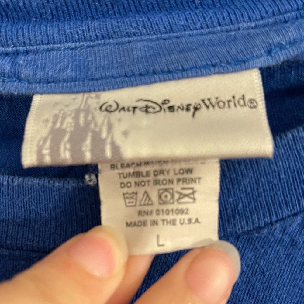 Walt Disney “France” T-Shirt - Picture 5 of 8